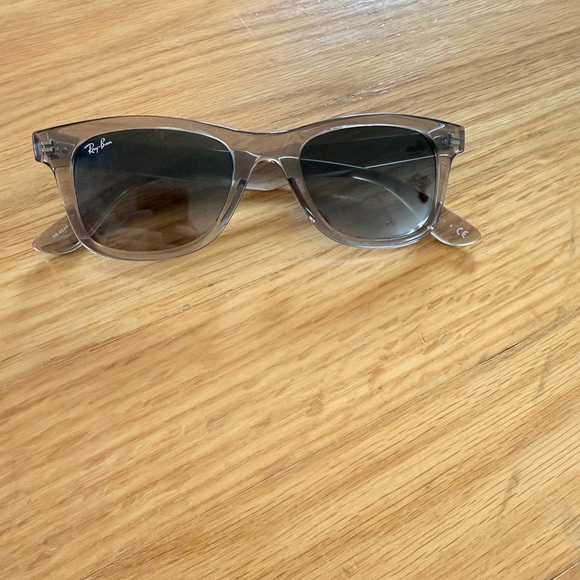 Ray-Ban Gray Sunglasses with Case - Picture 3 of 4